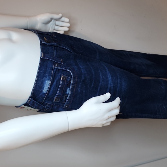 TRUE RELIGION BLUE JEANS, "RICKY RLEAXED STRAIGHT", SIZE W 31, IN-SEAM 34 - Picture 2 of 16